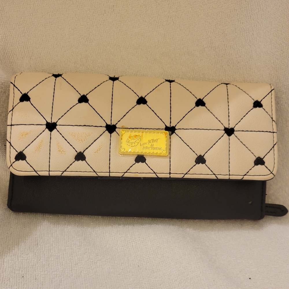 BETSEY JOHNSON Purse/Wallet